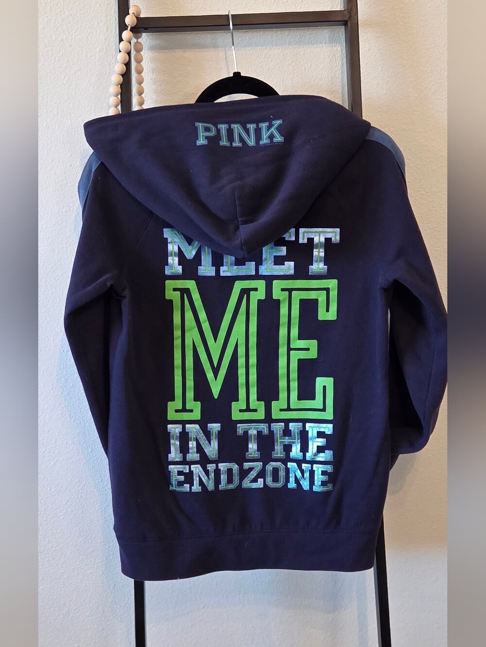 PINK Victoria’s Secret NFL Seattle Seahawks Hoodie – Size Small - Picture 5 of 6